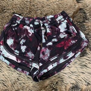 Lululemon Make A Move Short Kara Blossom Multi Size 6